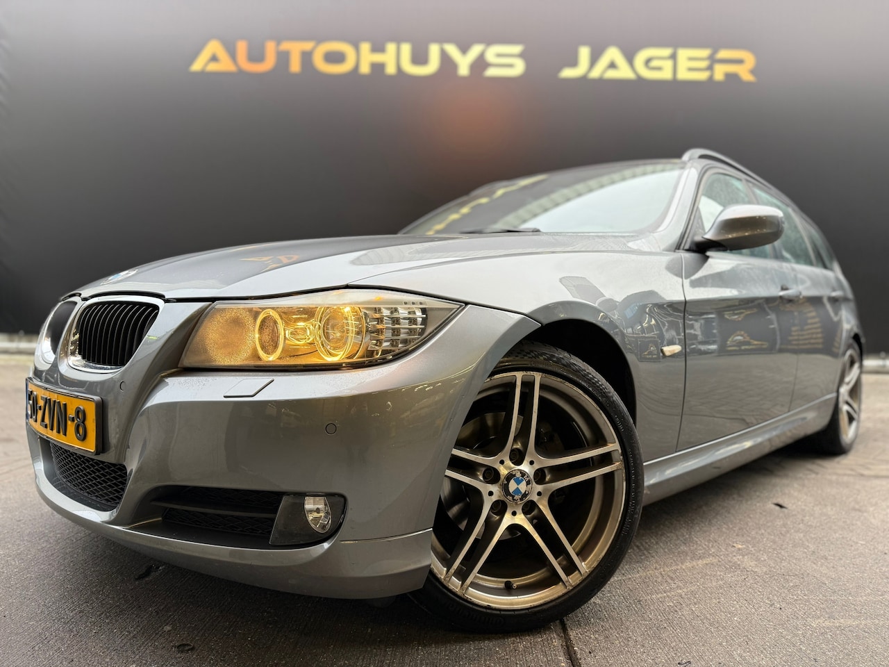 BMW 3-serie Touring - 318i Automaat Pano Leder - AutoWereld.nl