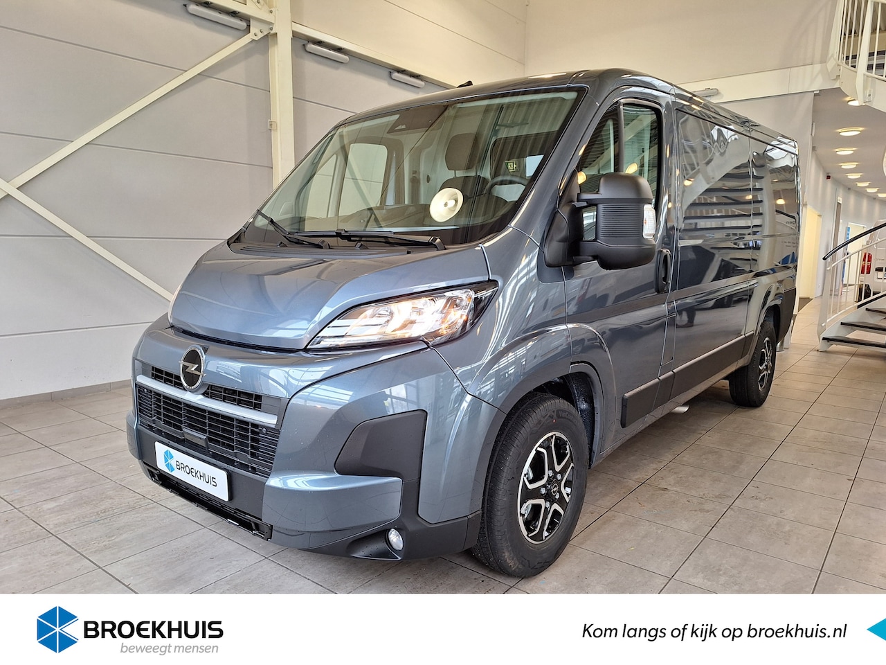 Opel Movano - 2.2D 140 pk Automaat S&S L2H1 3.5t | trekhaak | Pakket Style Black 2 | Pakket Easy Driving - AutoWereld.nl