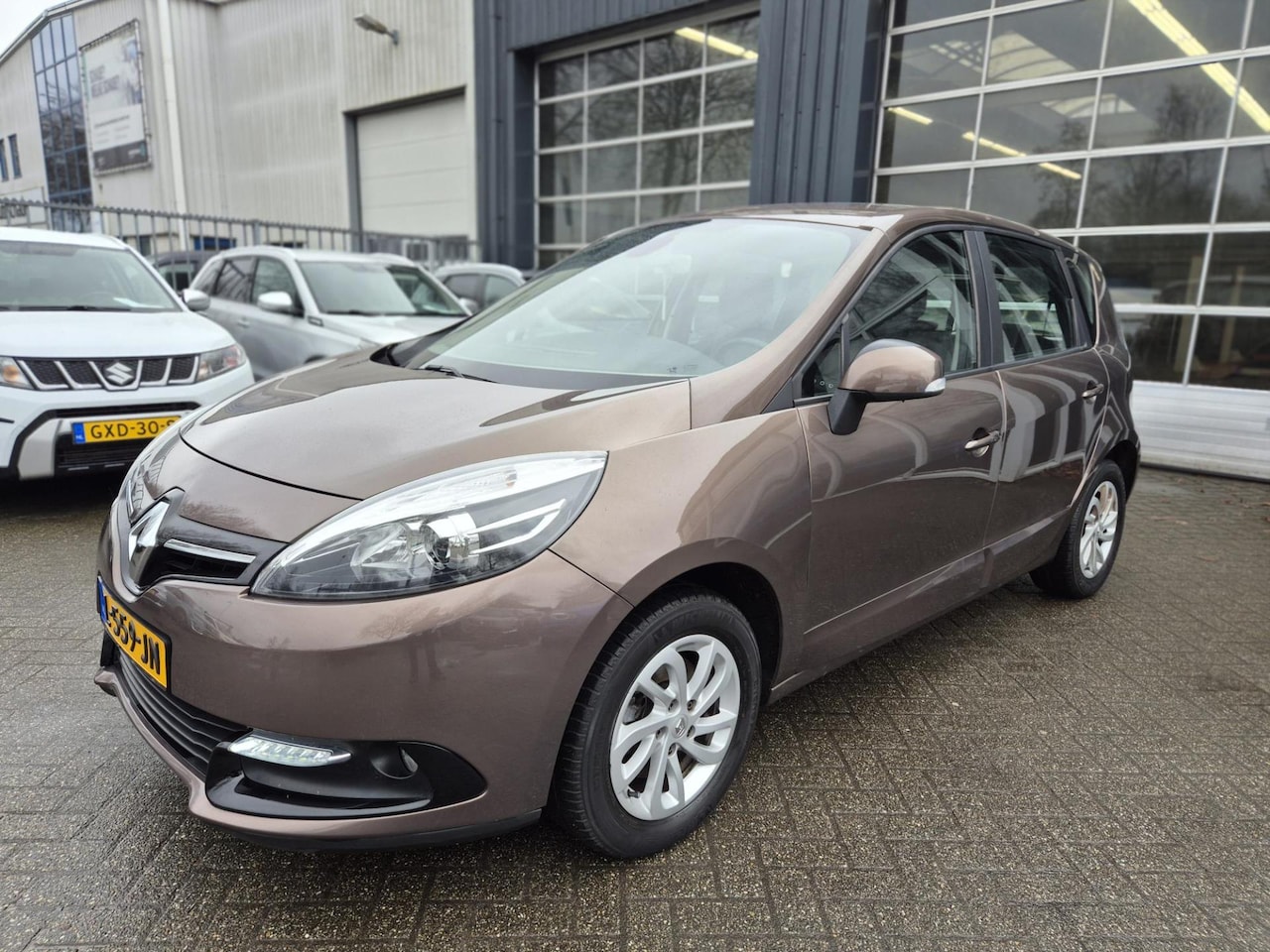 Renault Scénic - 1.2 TCe Expression 1.2 TCe Expression - AutoWereld.nl