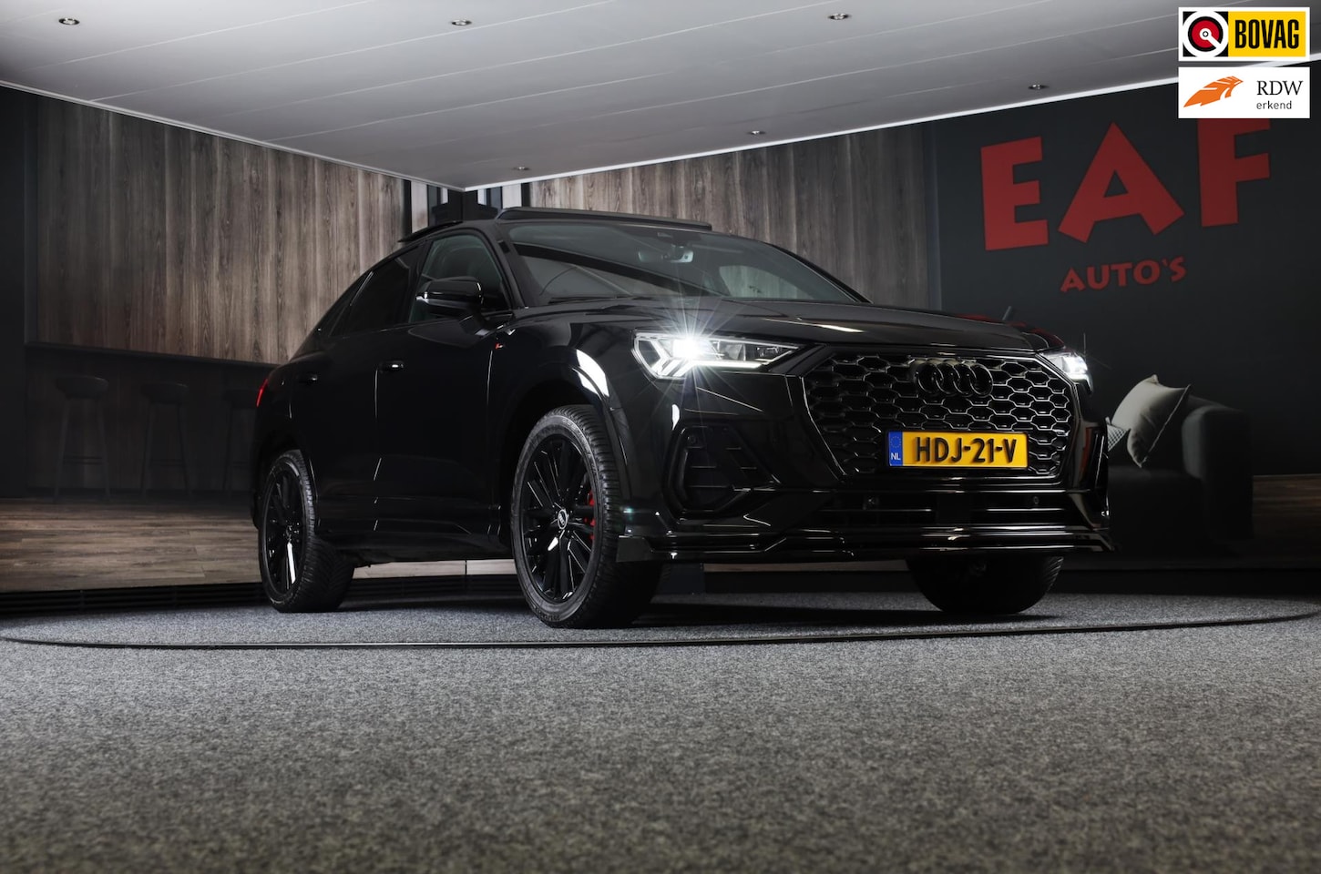 Audi Q3 Sportback - 45 TFSI e S Line Competition / AUT / Acc / Lane Assist / Camera / Dode Hoek / Open Panoram - AutoWereld.nl