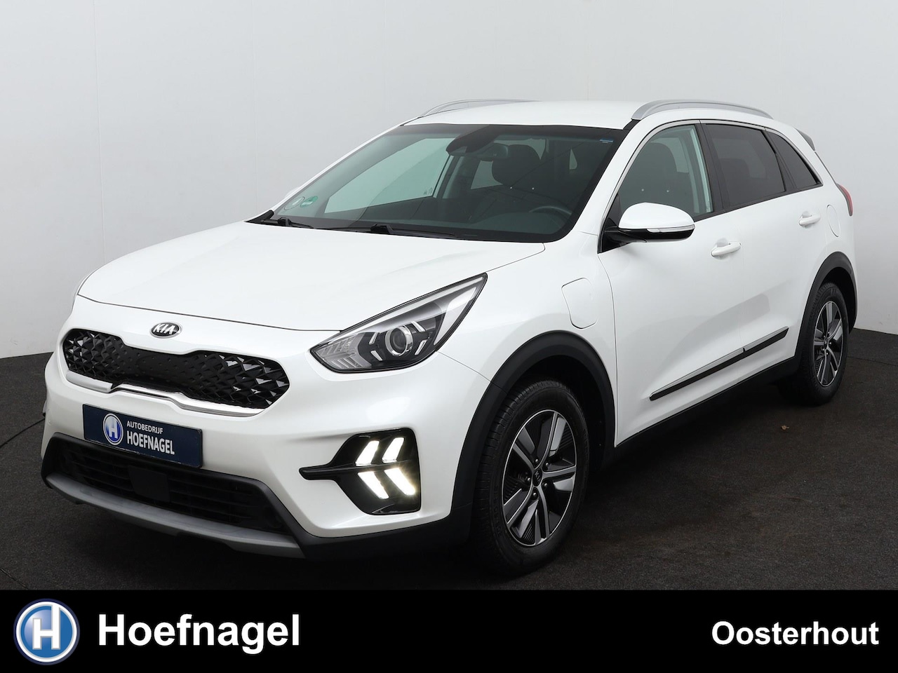 Kia Niro - 1.6 GDi PHEV DynamicPlusLine Automaat | Navigatie | Camera | Adaptive Cruise Control | Sto - AutoWereld.nl