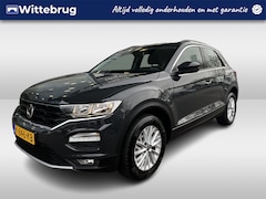 Volkswagen T-Roc - 1.0 TSI Style grijs/ Urano/ Airco/ APP/ 16 lmv