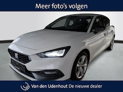 Seat Leon - 1.4 TSI eHybrid 204pk PHEV FR Business / Trekhaak / Navigatie