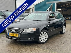 Audi A4 Avant - 2.0i Pro Line Business Automaat | ECC | LMV | Leer | Trekhaak