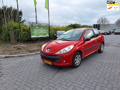 Peugeot 206 - 1.4 XS / Slechts 158.914 km NAP / APK oktober 2025