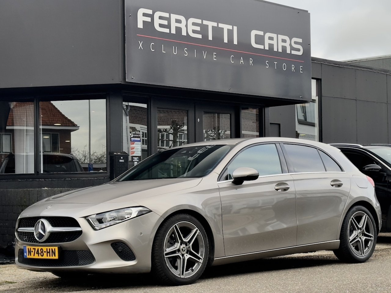 Mercedes-Benz A-klasse - 180 d ADVANTAGE LEDER NAVI CAMERA  AIRCO LED LMV-AMG PDC - AutoWereld.nl