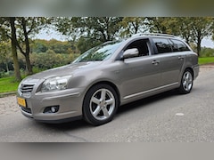 Toyota Avensis Wagon - 2.2 D-4D D-CAT Clean Power Executive