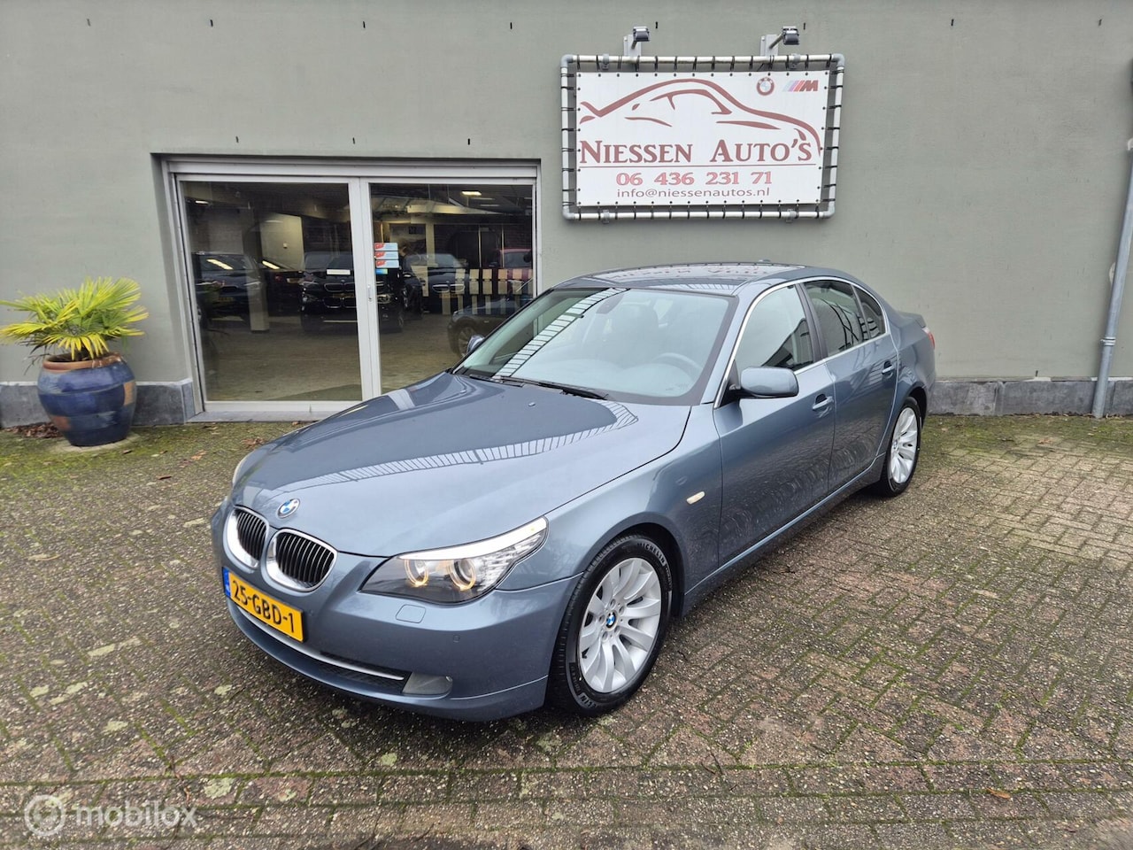 BMW 5-serie - E60 LCI 523i Business Line 2e eigenaar - AutoWereld.nl