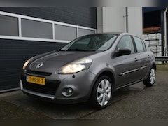 Renault Clio - 1.6 20th Anniversary