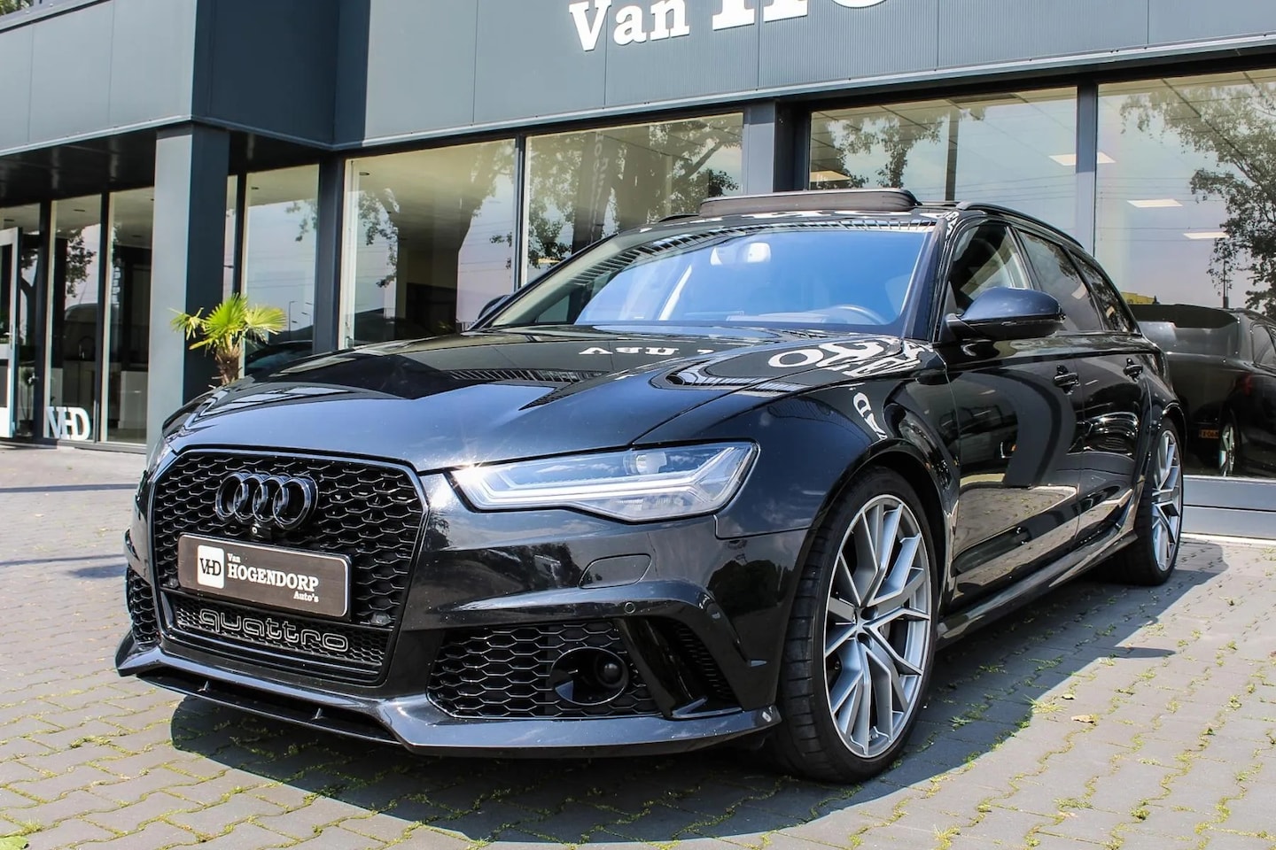 Audi RS6 - 4.0 TFSI AKRA Perf. PL+ 305km KERAMISCHE PANO 605PK - AutoWereld.nl