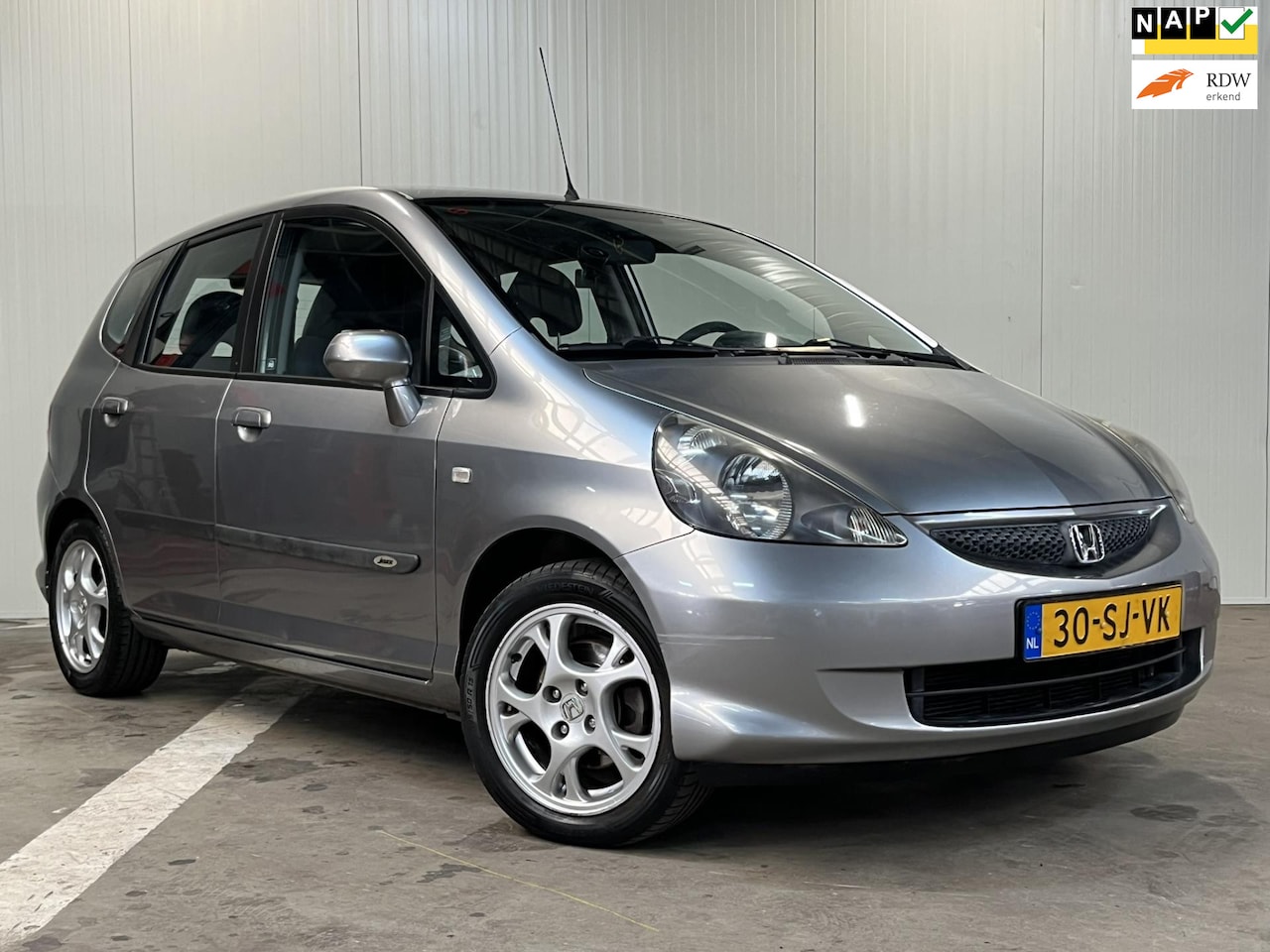 Honda Jazz - 1.2 Cool Airco Weinig kilometers - AutoWereld.nl