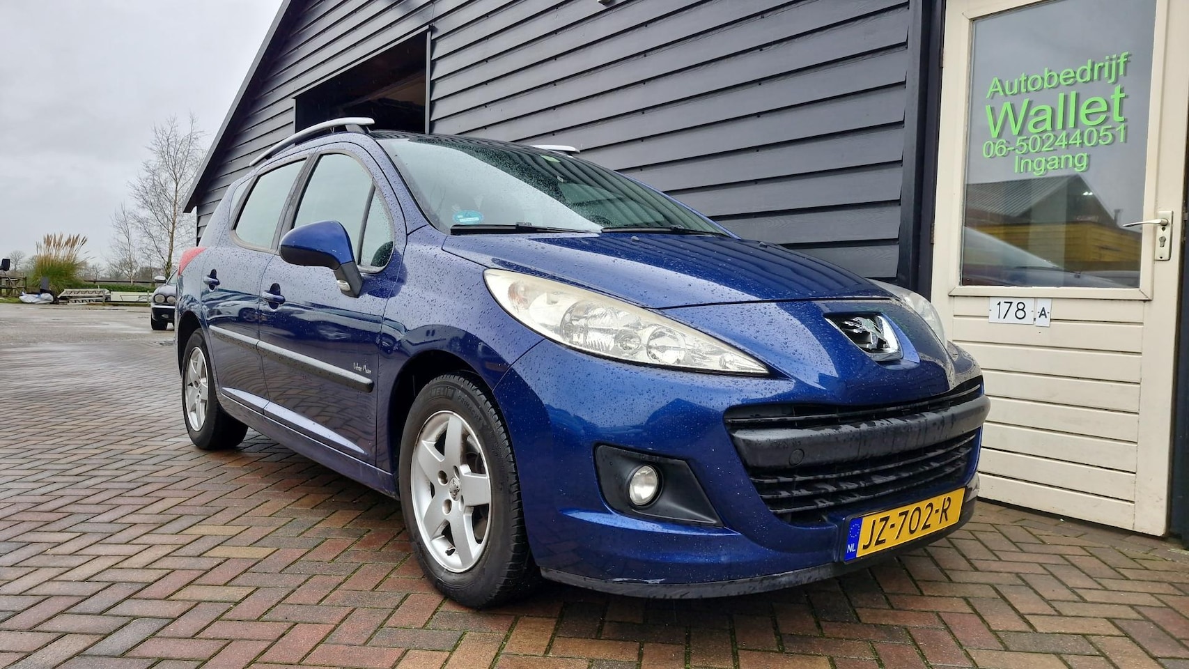 Peugeot 207 SW - 1.4 VTi X-line 1.4 VTi X-line (Trekhaak / Panoramadak / Peugeot onderhouden / LM Velgen / Airco) - AutoWereld.nl