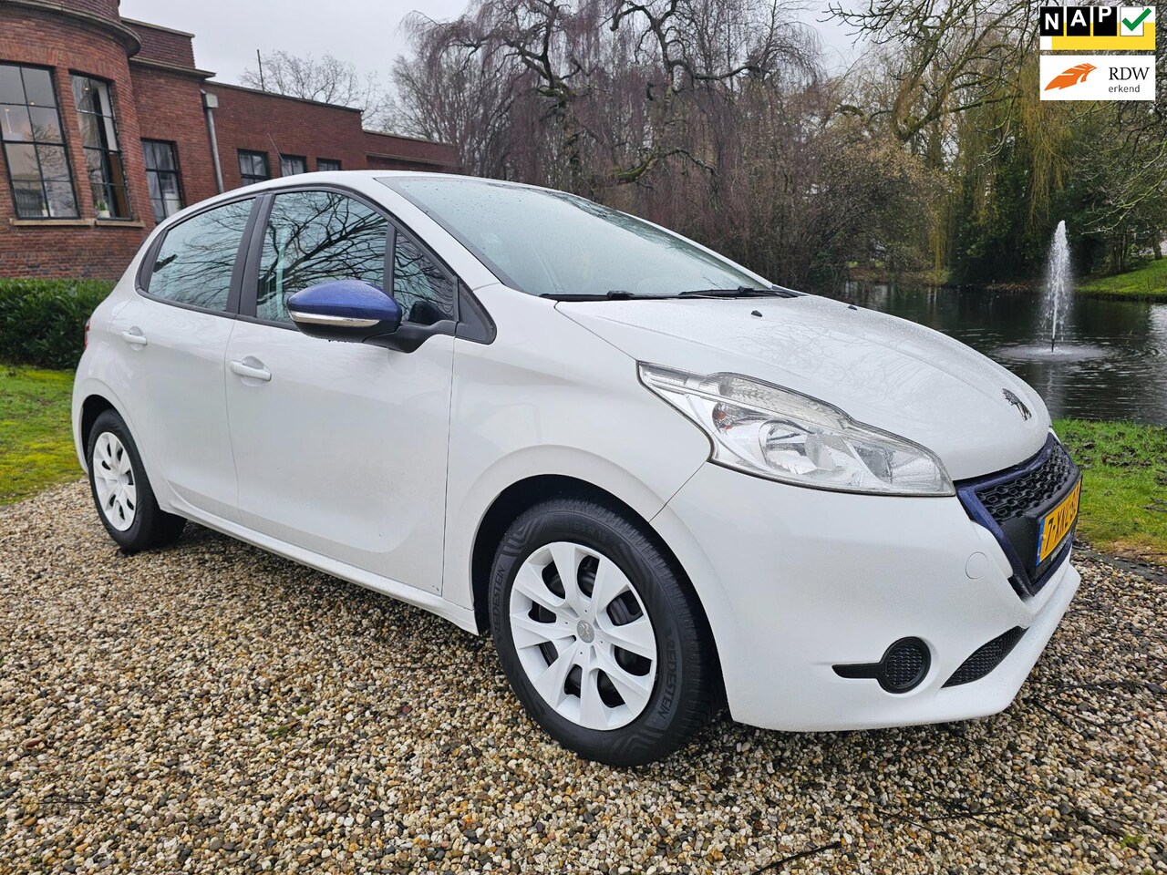 Peugeot 208 - 1.0 VTi 5-deurs AIRCO/cruise - AutoWereld.nl
