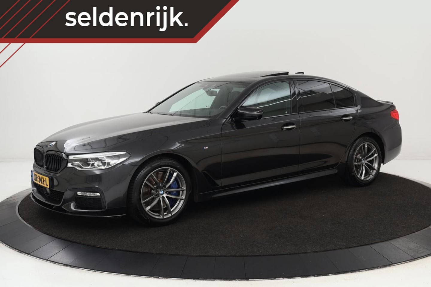 BMW 5-serie - 540i M-Sport | Schuifdak | Head-Up | Adaptive cruise | Stoel & stuurverwarming | 360 camer - AutoWereld.nl