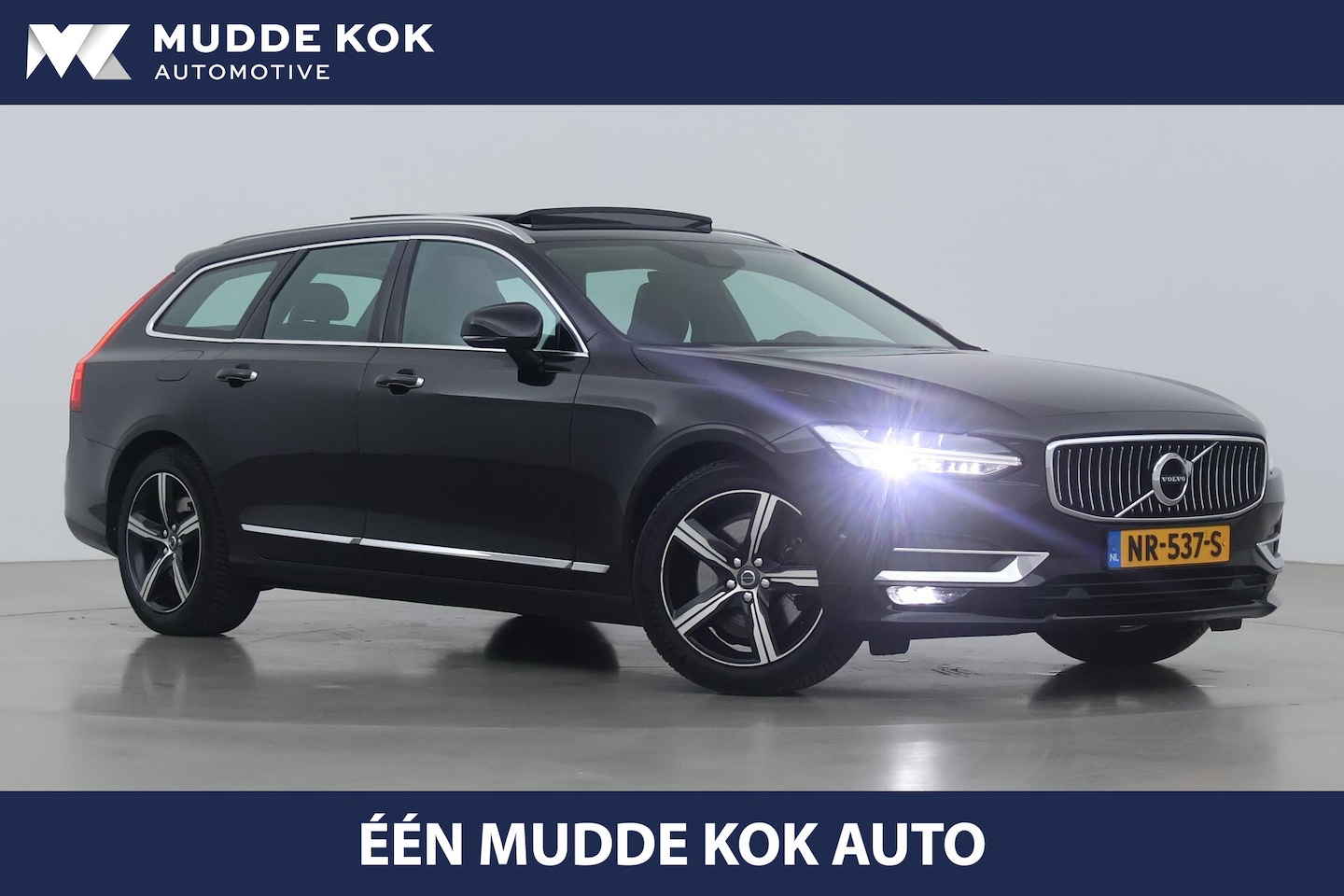 Volvo V90 - T5 Inscription | Bowers&Wilkins | Luchtvering Achter | Panoramadak | Head-Up | Ventilatie+ - AutoWereld.nl