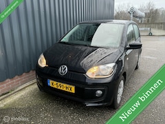 Volkswagen Up! - 1.0 move up BlueMotion 5DRS/AIRCO/NAVI/STOELVERWARMING