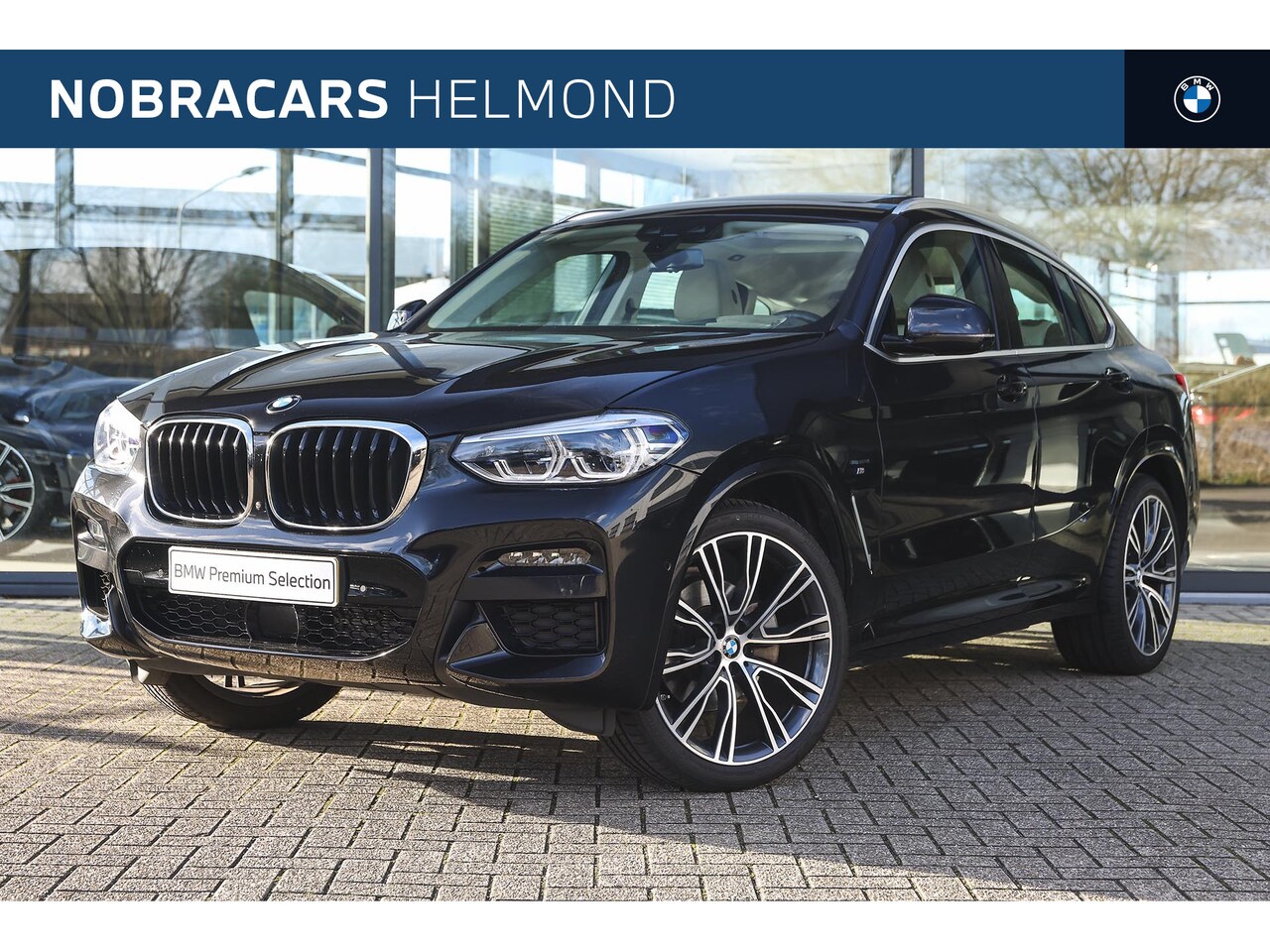 BMW X4 - xDrive20i High Executive M Sport Automaat / Panoramadak / Trekhaak / Sportstoelen / Adapti - AutoWereld.nl