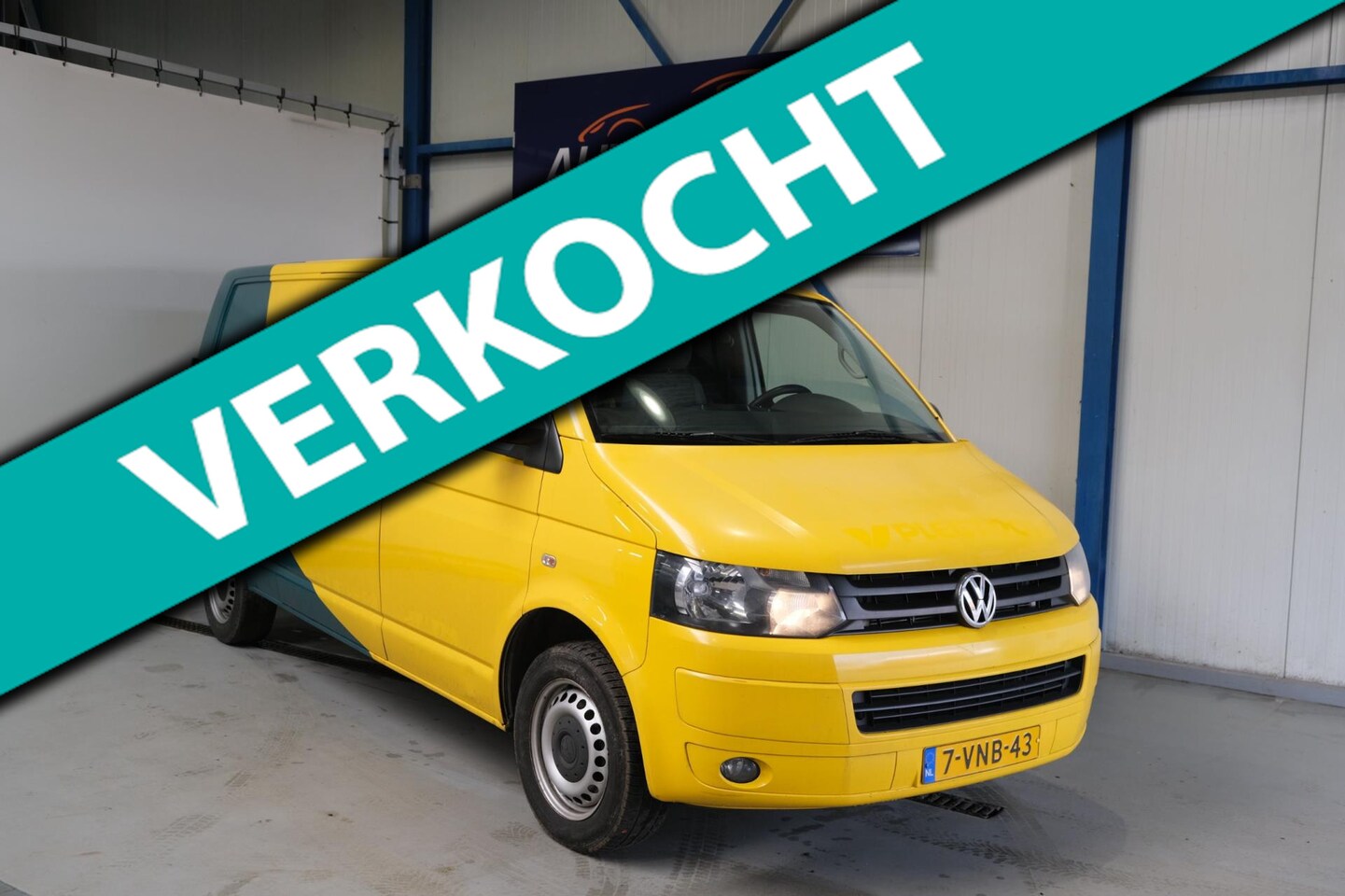 Volkswagen Transporter - 2.0 TDI 140PK L2H1 - Airco, Trekhaak. - AutoWereld.nl