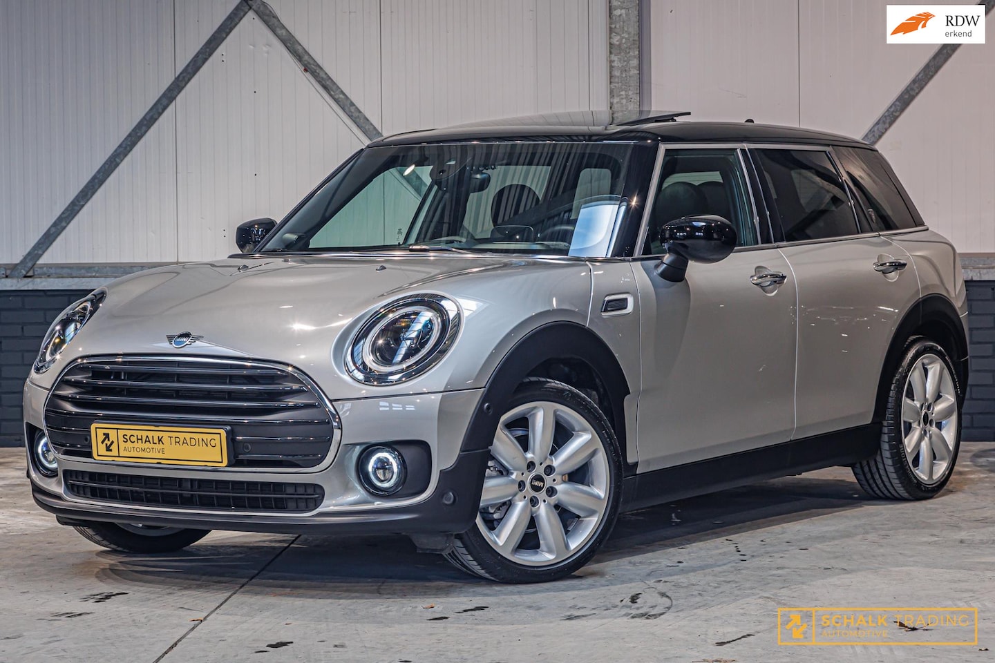 MINI Clubman - 1.5 Cooper MINI Yours|Pano|Cam|H&K|E-stoel|Full - AutoWereld.nl