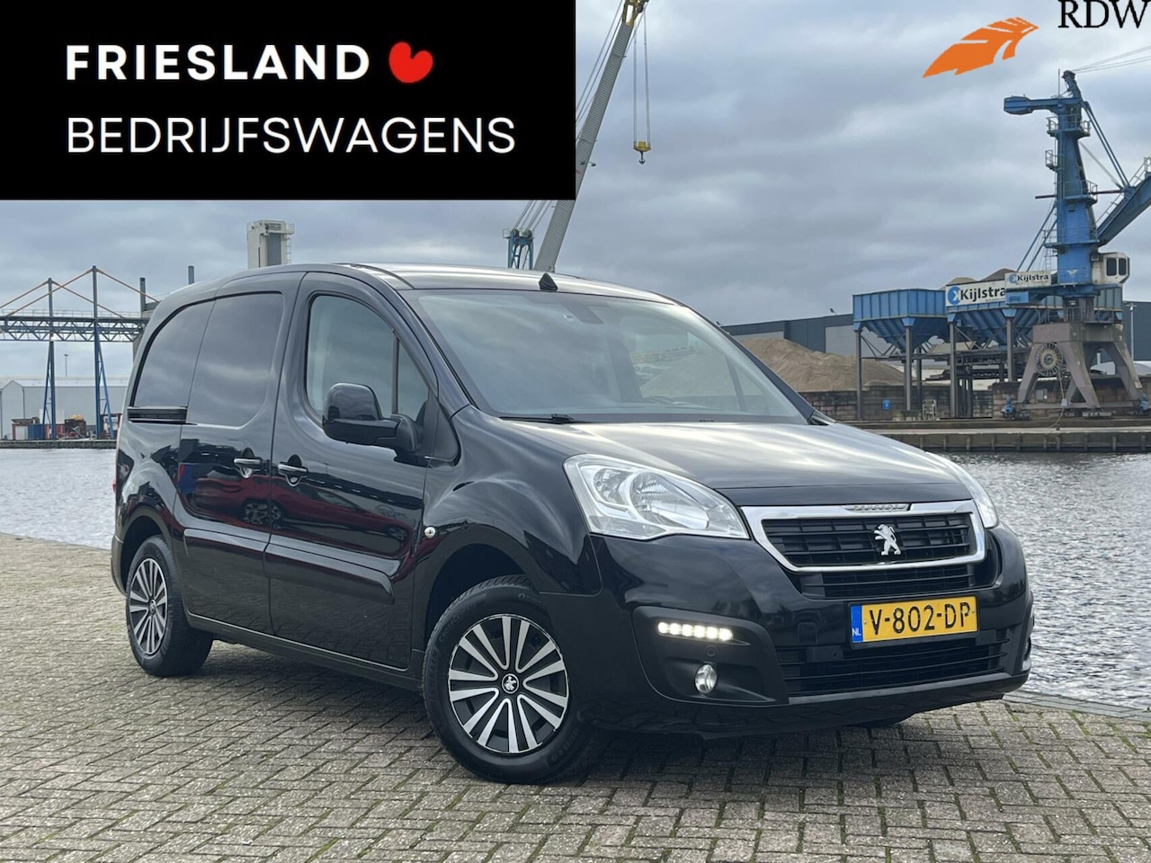 Peugeot Partner - bestel 120 1.6 BlueHDi 100pk Première Trekhaak/Cruise/Navi/AppleCarplay/Parkeersensoren - AutoWereld.nl