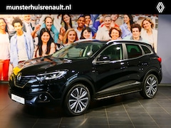 Renault Kadjar - 1.2 TCe Bose - Panoramadak, voorruit en stoelverwarming, trekhaak, sensor v+a, dode hoek