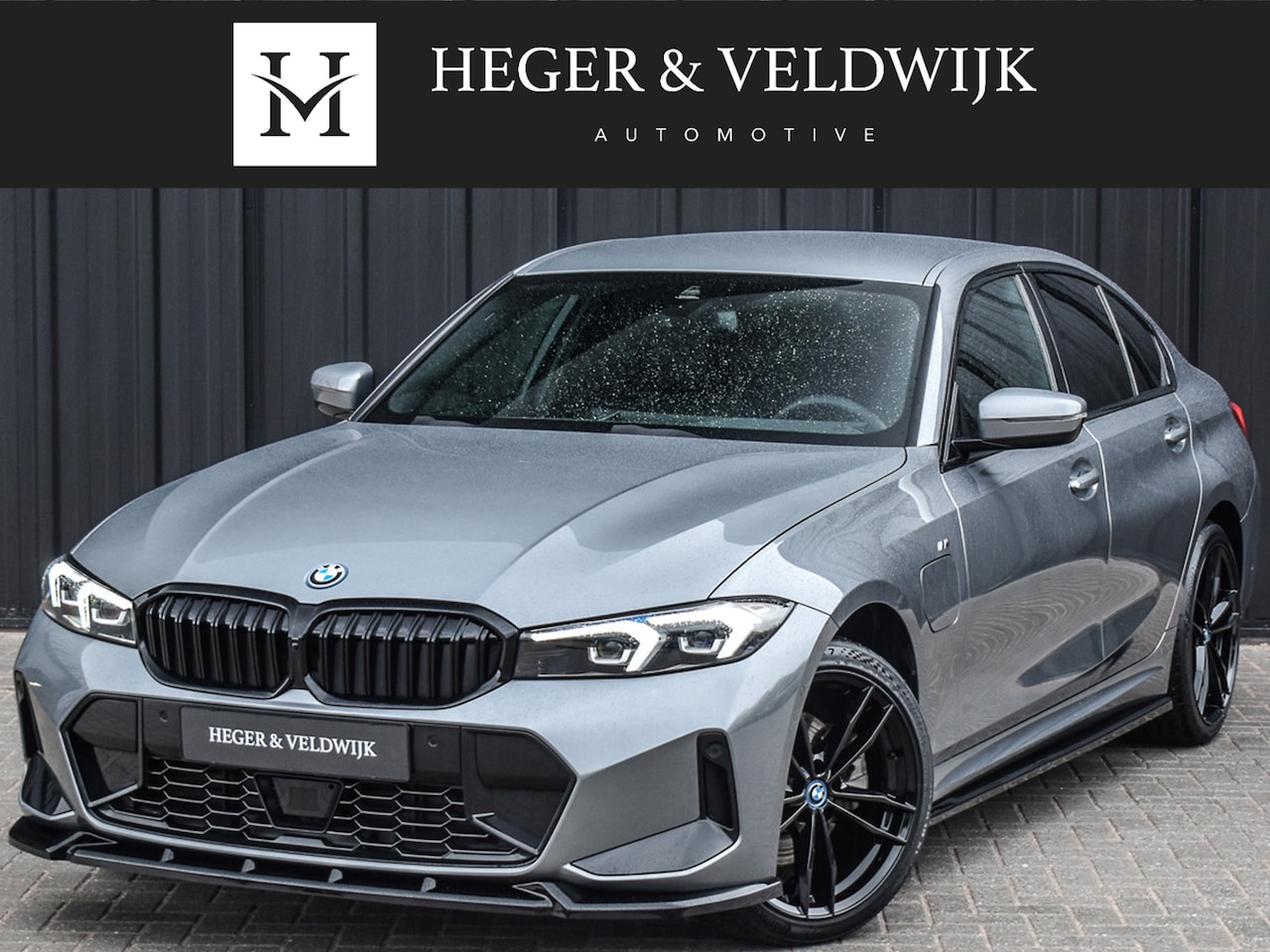 BMW 3-serie - 330e X-DRIVE M-SPORT | ACTIVE CRUISE | TREKHAAK | SPORTSTOELEN | SHADOW-LINE | ACTIVE CRUI - AutoWereld.nl