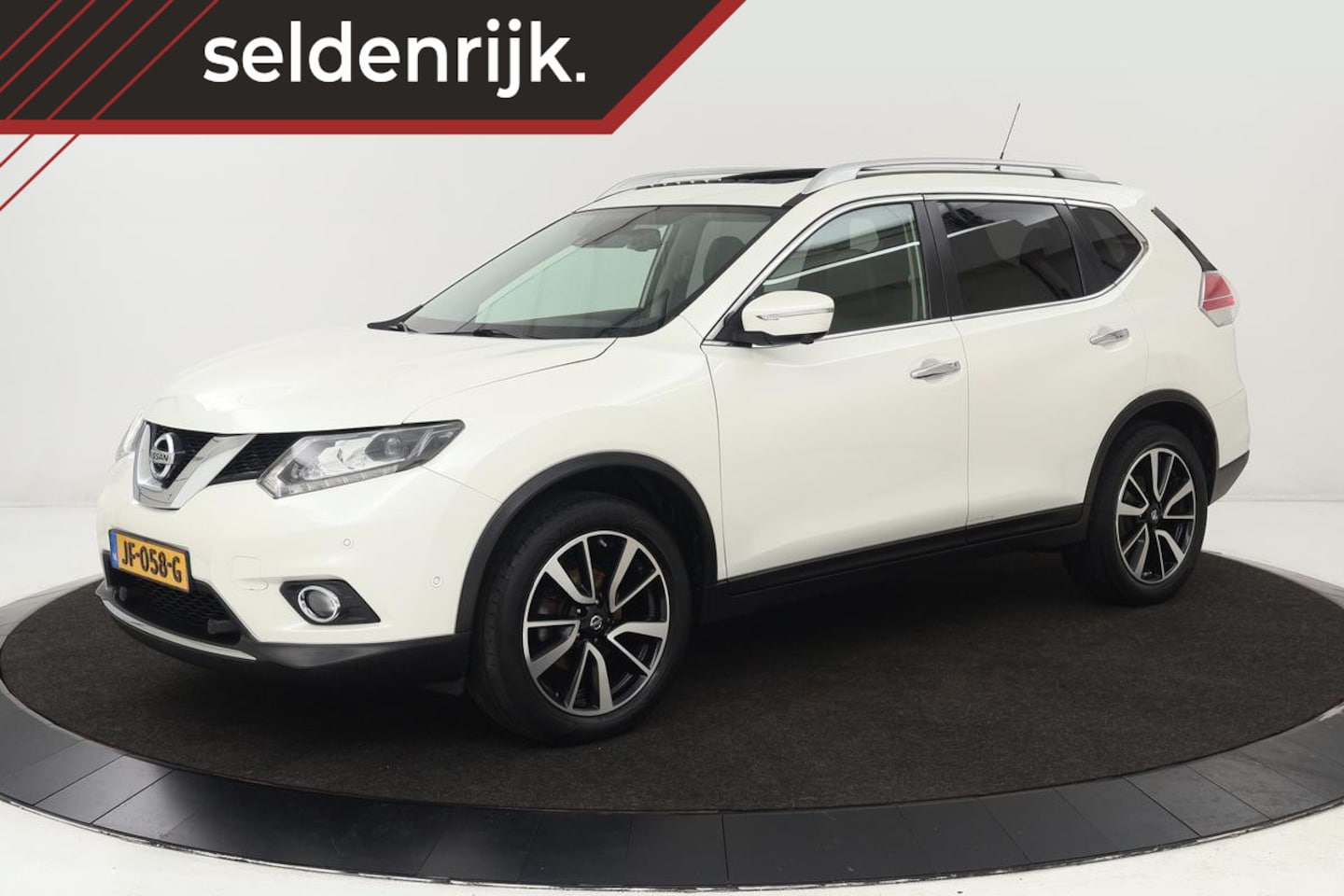 Nissan X-Trail - 1.6 DIG-T Tekna | Panoramadak | Trekhaak | Leder | Leder | 360 camera | Stoelverwarming | - AutoWereld.nl