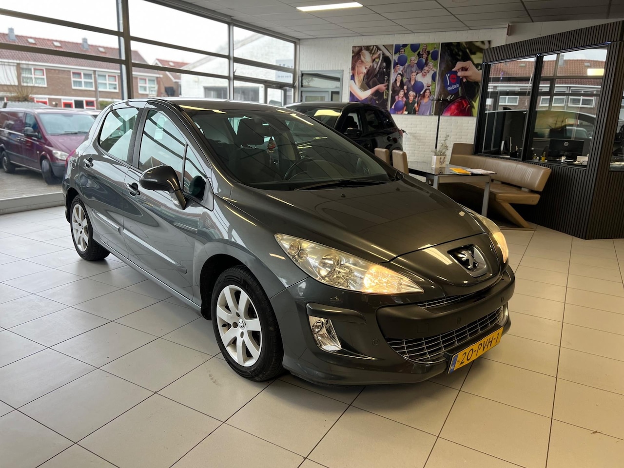 Peugeot 308 - 1.6 VTi Blue Lease Executive 1.6 VTi Blue Lease Executive - AutoWereld.nl