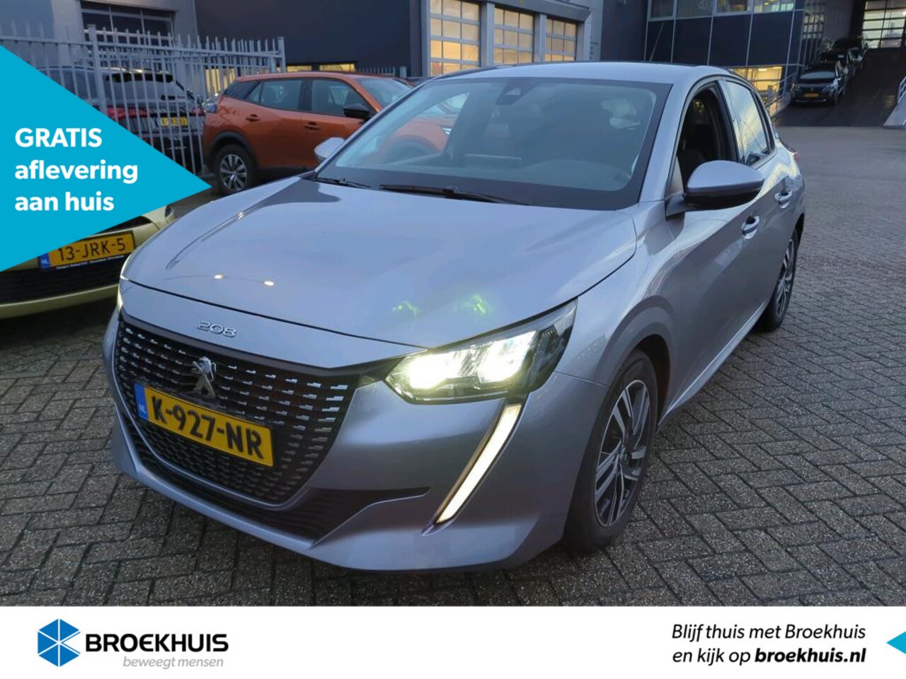 Peugeot 208 - 5drs 1.2 PureTech 100pk EAT8 Allure Pack | Automaat | Navigatie | Camera | 3D Instrumenten - AutoWereld.nl