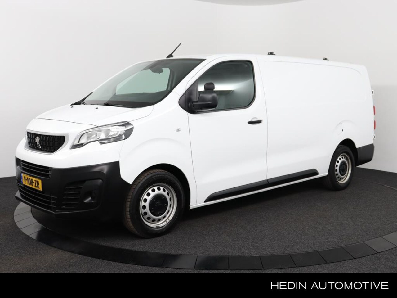 Peugeot Expert - 2.0 BlueHDI 120 PK Long Premium 3-Pers. | Airconditioning | Cruise control | PDC Achter | - AutoWereld.nl