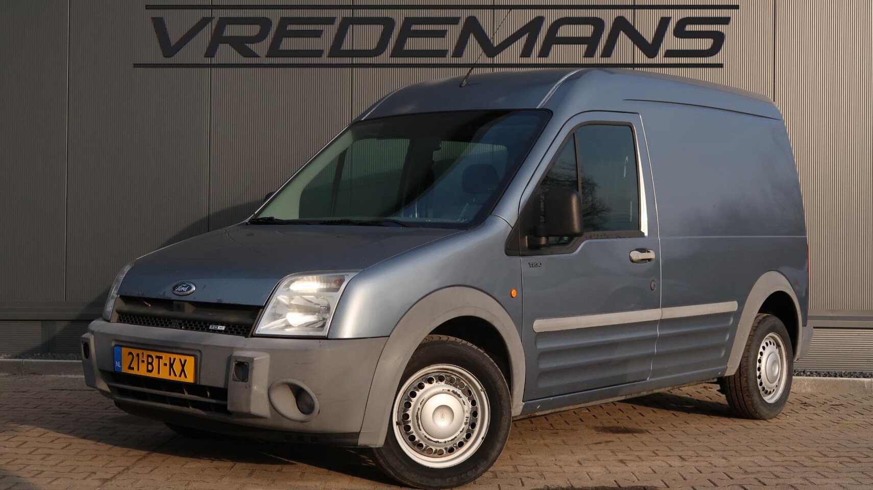 Ford Transit Connect - T230L 1.8 TDCi T230L 1.8 TDCi - AutoWereld.nl