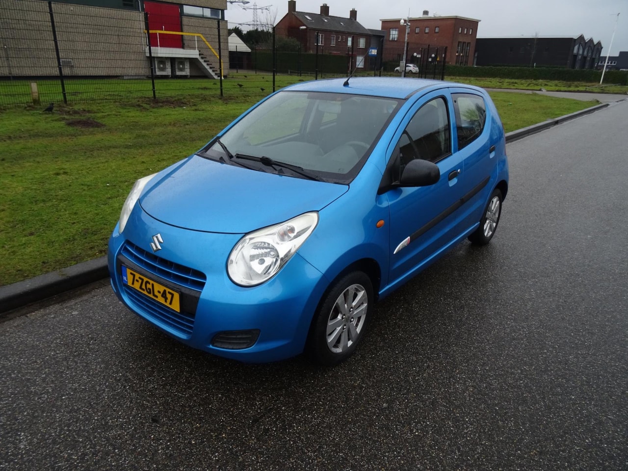 Suzuki Alto - 1.0 Celebration EASSS 1.0 Celebration EASSS - AutoWereld.nl