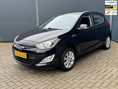 Hyundai i20 - 1.2i i-Deal Led / Facelift / Airco