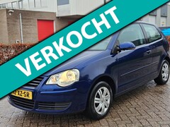 Volkswagen Polo - 1.4-16V Optive Airco