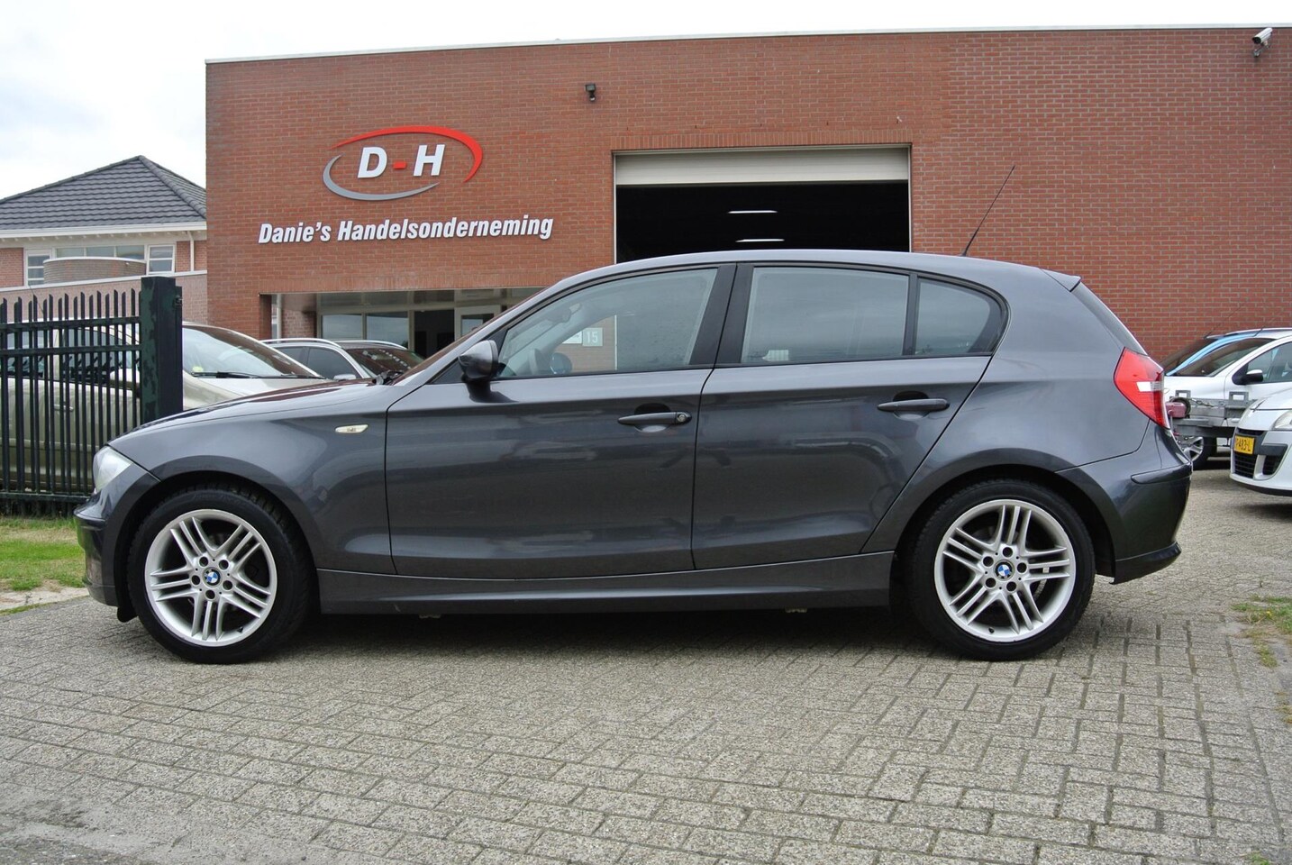 BMW 1-serie - 116i Business Line airco apk 22-08-2025 inruil mogelijk nap - AutoWereld.nl