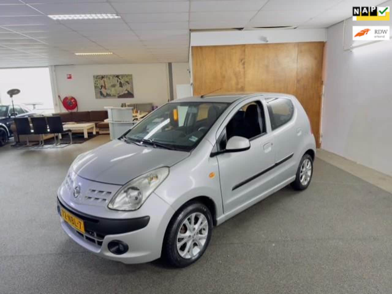 Nissan Pixo - 1.0 Look Apk Nieuw,2e eigenaar,Airco,E-Ramen,Lm velgen,N.A.P,2 sleutels Topstaat!! - AutoWereld.nl