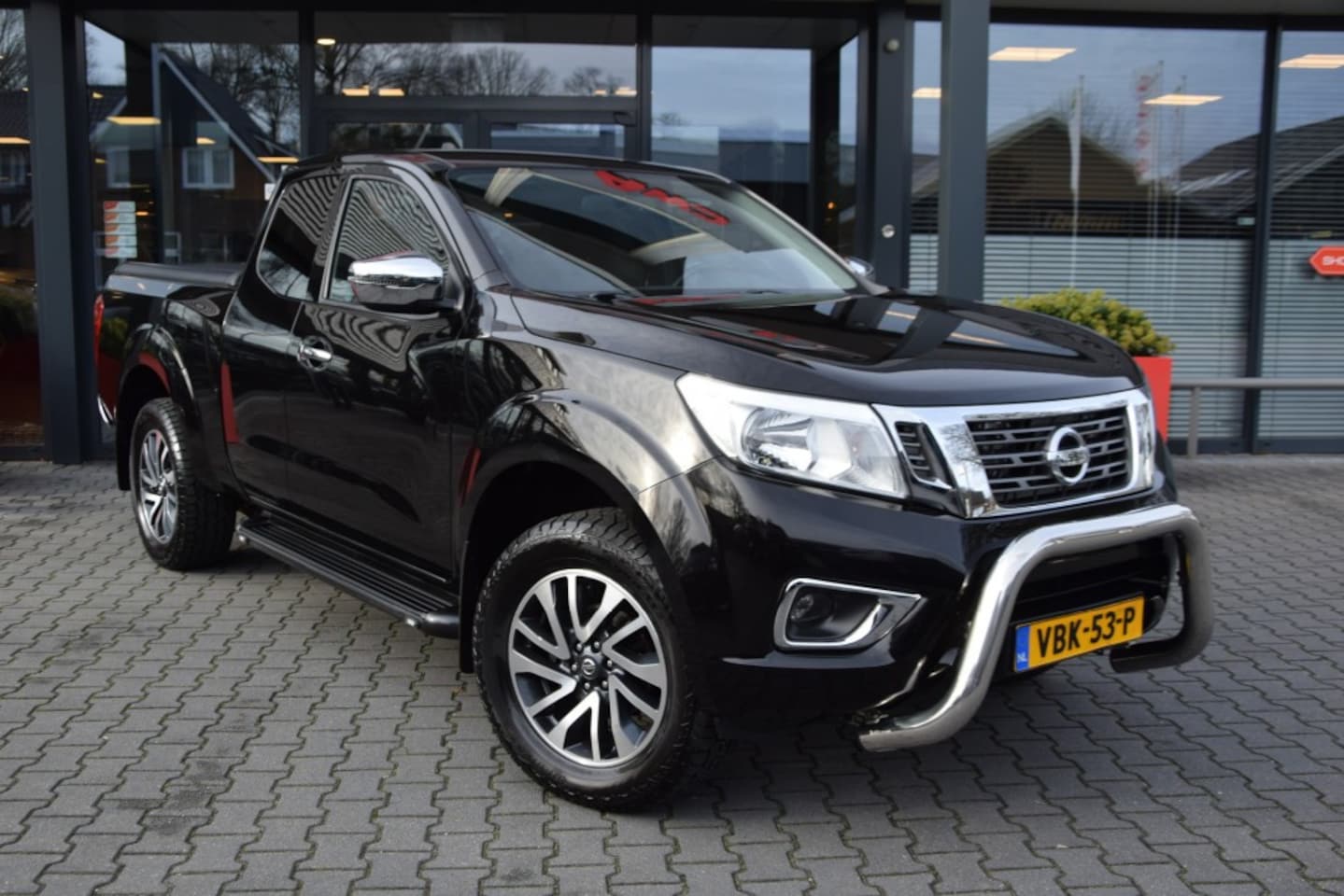 Nissan Navara - 2.3 DCI N-CONNECTA 4WD VAN - AutoWereld.nl