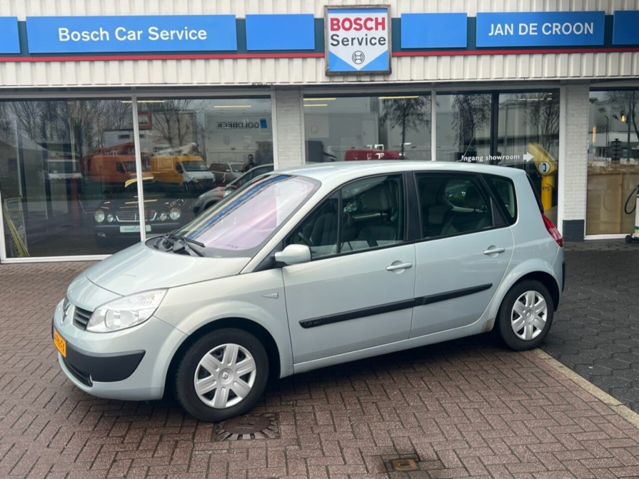 Renault Scénic - 1.6 16v Dynamique Comfort 5drs Ecc / Th / 81.000km NAP 1e eig. # - AutoWereld.nl