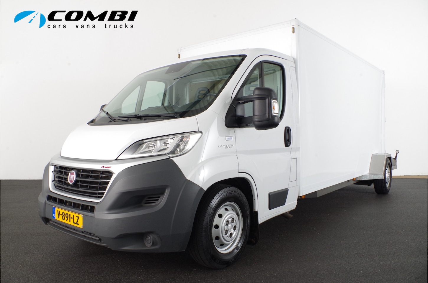 Fiat Ducato - 35t > Veewagen/laadbak/slaap cabine/keuze 2/3zit/wielbasis 480cm/bakwagen + cabine meubelb - AutoWereld.nl