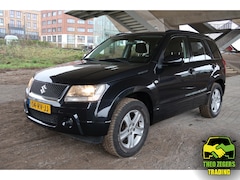 Suzuki Grand Vitara - 2.0-16V Exclusive 4WD