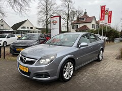 Opel Vectra GTS - 1.8-16V EXECUTIVE AUTOMAAT / AIRCO-ECC / AFN. TREKH. / LMV