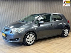 Toyota Auris - 1.6-16V Sol AUT. AIRCO PDC TREKHAAK