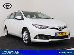 Toyota Auris Touring Sports - 1.2T Aspiration Limited I Navigatie I Climate Control I Cruise Control I Camera I USB I LM