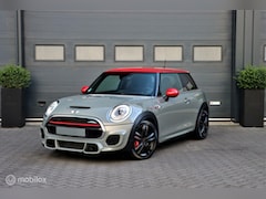 MINI John Cooper Works - 2.0 Chili|HK Audio|JCW Stoelen|