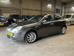 Alfa Romeo Giulietta - 1.4 T Distinctive