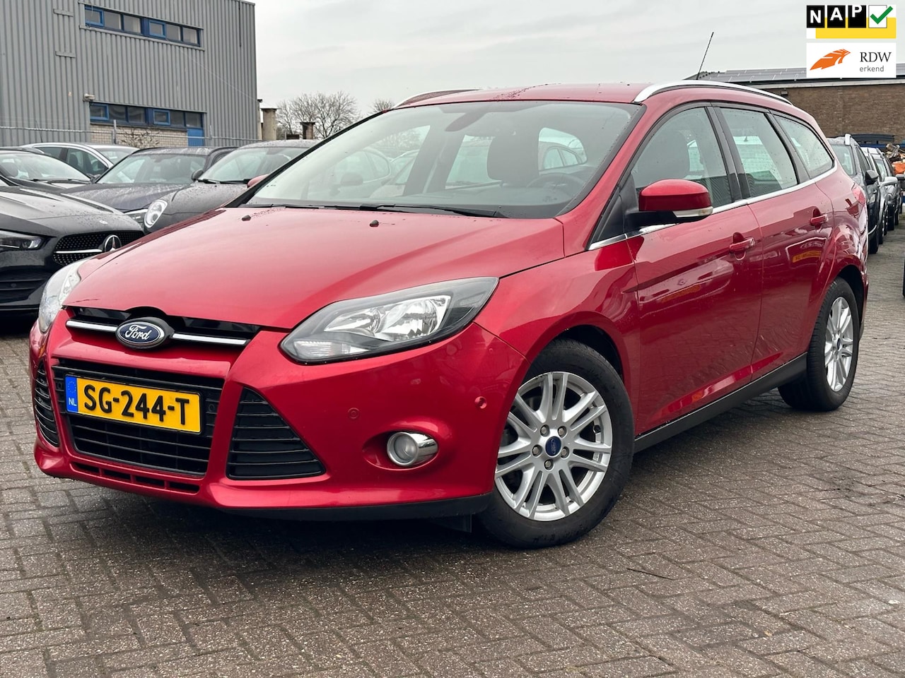 Ford Focus Wagon - 1.0 EcoBoost Titanium 1.0 EcoBoost Titanium - AutoWereld.nl