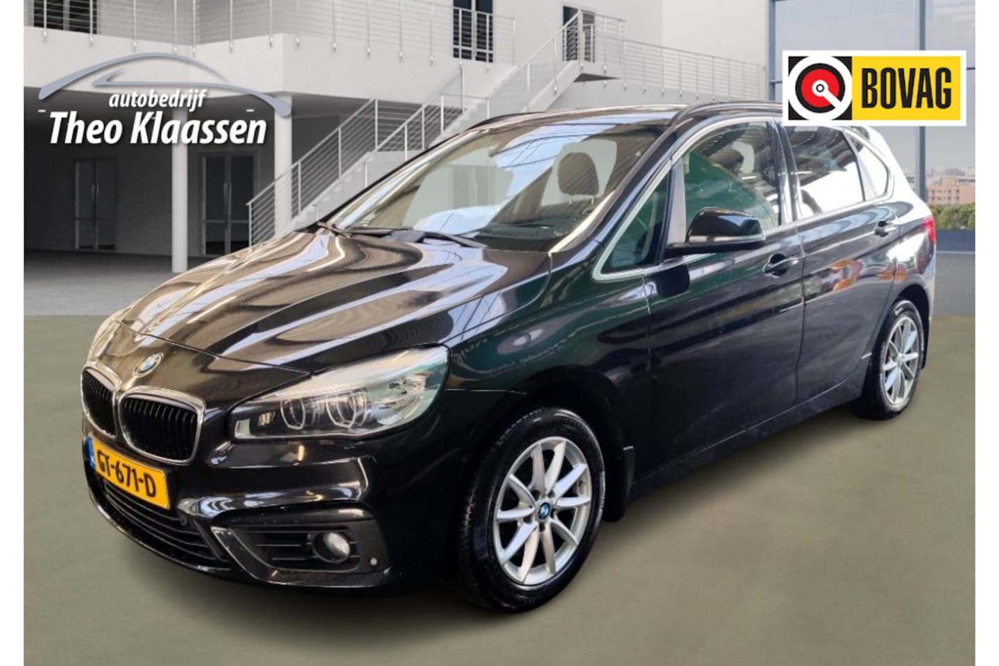 BMW 2-serie Active Tourer - 220i Essential Full-Options 1e eigenaar Pano, Head up, afn haak, 96.000km NAP - AutoWereld.nl