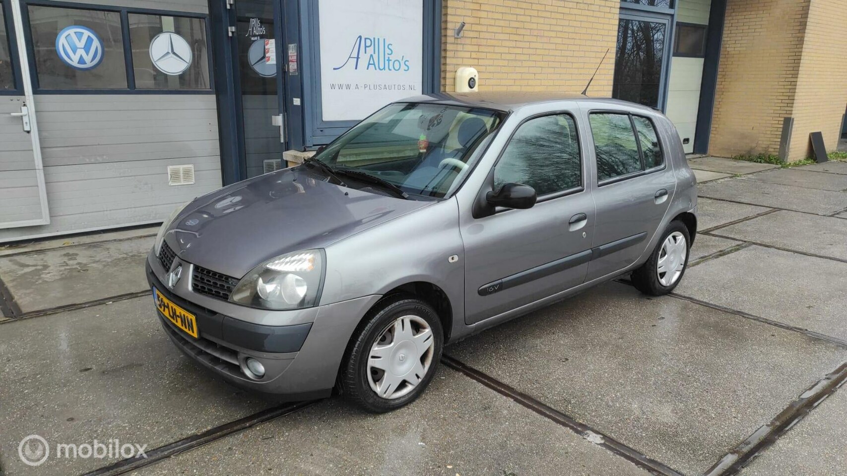 Renault Clio - 1.2-16V Authentique 1.2-16V Authentique - AutoWereld.nl