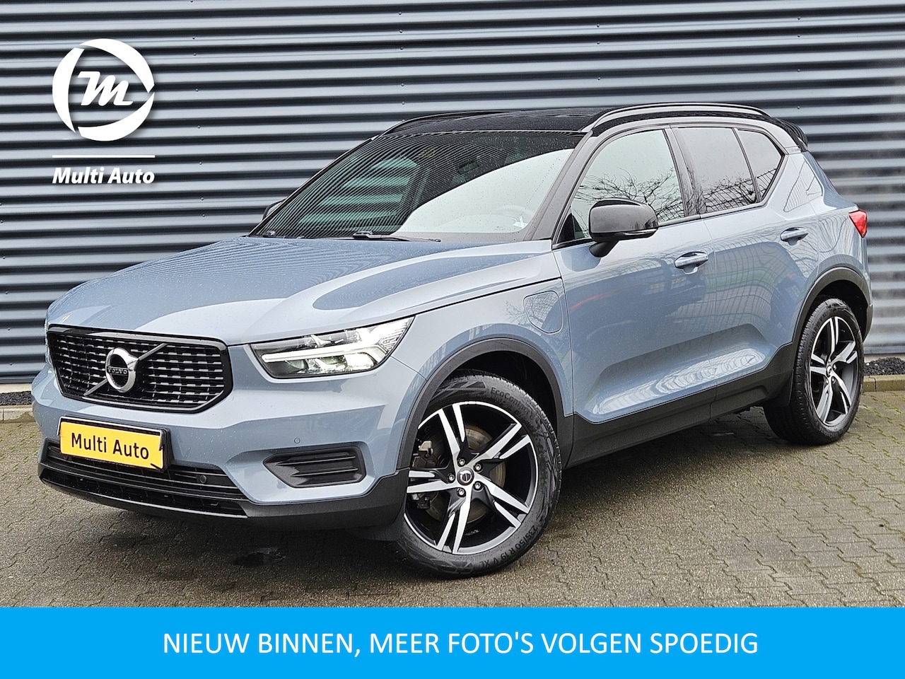 Volvo XC40 - T5 Recharge R-Design Plug In Hybrid 261pk Dealer O.H PHEV | Panodak | Trekhaak af Fabriek - AutoWereld.nl