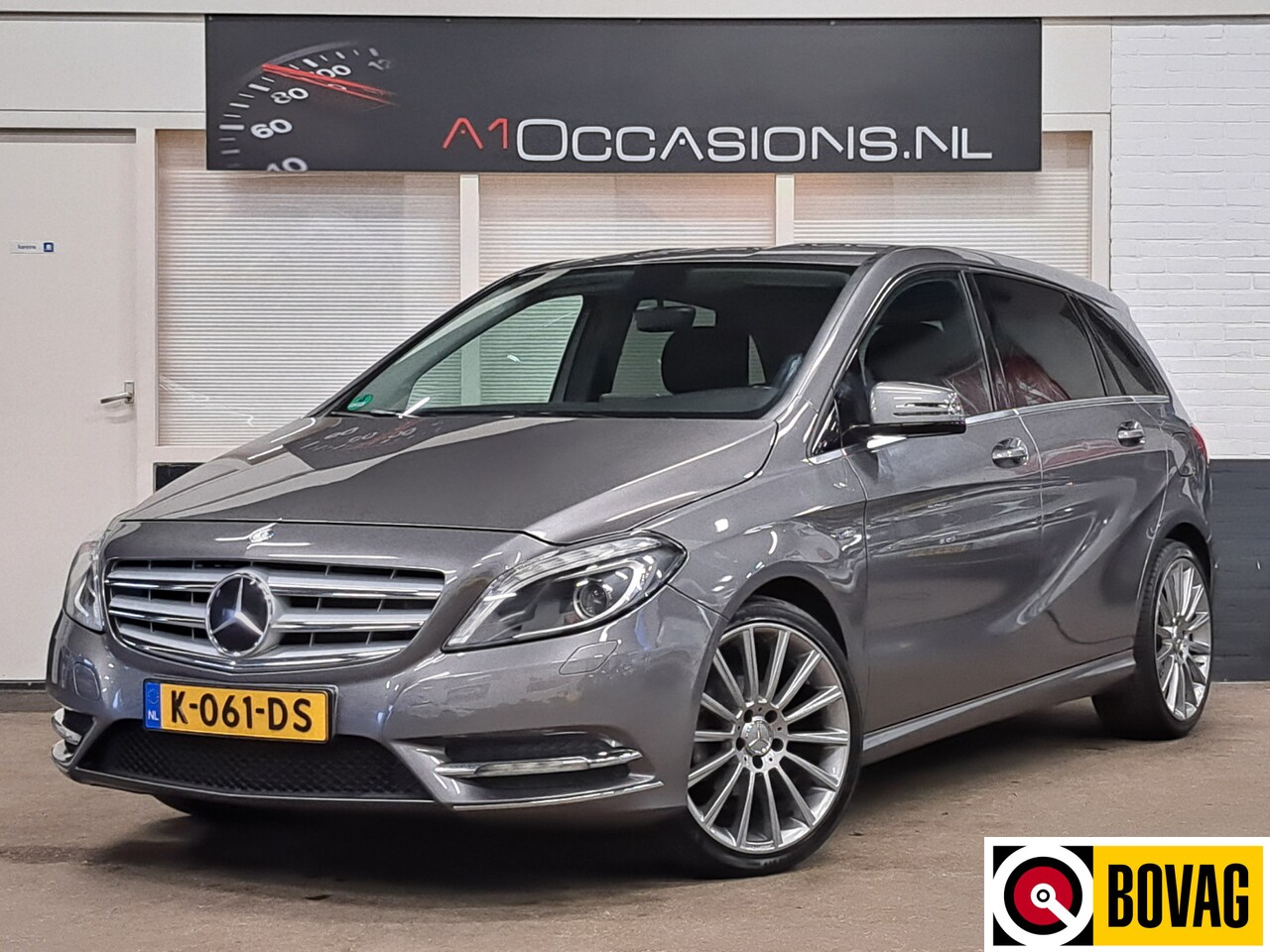 Mercedes-Benz B-klasse - 180 Ambition + NAVI + STOELVERWARMING !! - AutoWereld.nl